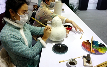 In pics: Ceramics shine at annual Zibo expo