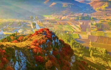 In pics: Colors of autumn on Jiulong Mountain
